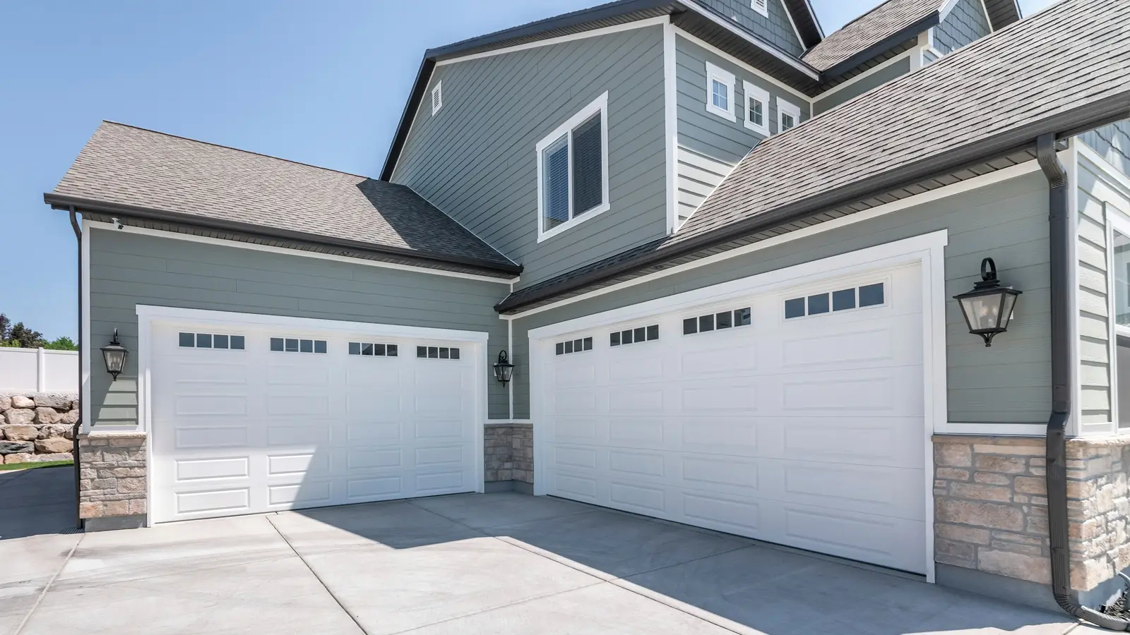 Garage Door Replacement in San Diego